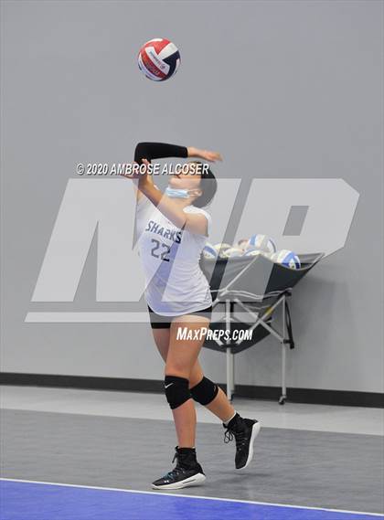 Thumbnail 1 in Shadow Creek vs St. Agnes Academy photogallery.