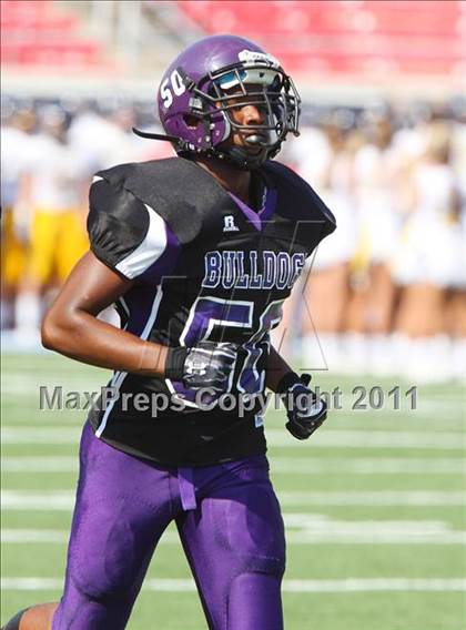 Thumbnail 1 in Everman vs. Highland Park (Tom Landry Classic) photogallery.