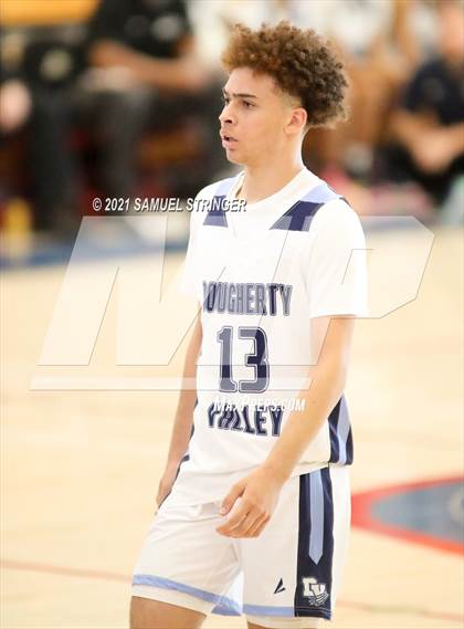 Thumbnail 1 in Dougherty Valley vs. Priory (NorCal Tipoff Classic) photogallery.