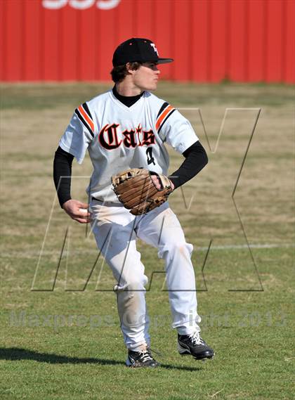 Thumbnail 2 in Prairiland vs Tom Bean (Trenton Tournament) photogallery.