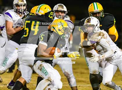 Thumbnail 3 in Woodbridge vs. Lake Braddock (VHSL Region 6A North 2nd Round) photogallery.