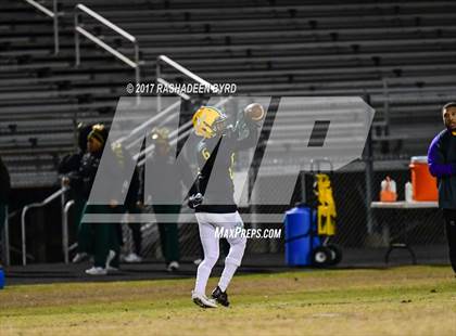 Thumbnail 2 in Woodbridge vs. Lake Braddock (VHSL Region 6A North 2nd Round) photogallery.