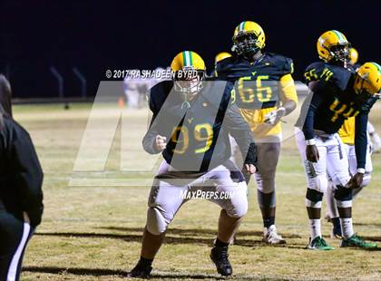 Thumbnail 2 in Woodbridge vs. Lake Braddock (VHSL Region 6A North 2nd Round) photogallery.