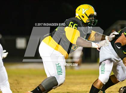 Thumbnail 2 in Woodbridge vs. Lake Braddock (VHSL Region 6A North 2nd Round) photogallery.