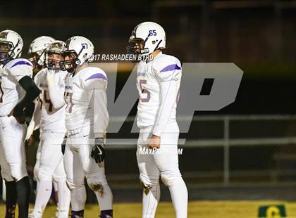 Thumbnail 3 in Woodbridge vs. Lake Braddock (VHSL Region 6A North 2nd Round) photogallery.