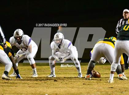Thumbnail 3 in Woodbridge vs. Lake Braddock (VHSL Region 6A North 2nd Round) photogallery.