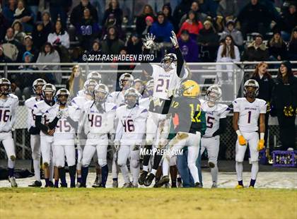 Thumbnail 2 in Woodbridge vs. Lake Braddock (VHSL Region 6A North 2nd Round) photogallery.
