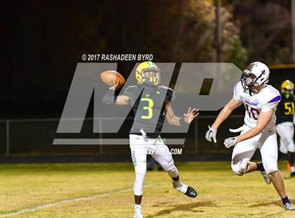 Thumbnail 2 in Woodbridge vs. Lake Braddock (VHSL Region 6A North 2nd Round) photogallery.