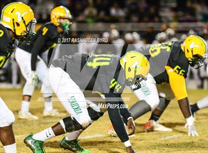 Thumbnail 2 in Woodbridge vs. Lake Braddock (VHSL Region 6A North 2nd Round) photogallery.