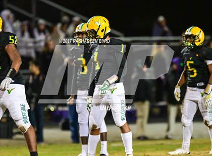 Thumbnail 1 in Woodbridge vs. Lake Braddock (VHSL Region 6A North 2nd Round) photogallery.
