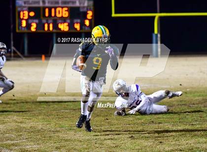 Thumbnail 2 in Woodbridge vs. Lake Braddock (VHSL Region 6A North 2nd Round) photogallery.
