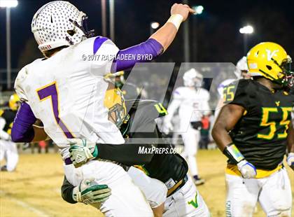 Thumbnail 1 in Woodbridge vs. Lake Braddock (VHSL Region 6A North 2nd Round) photogallery.