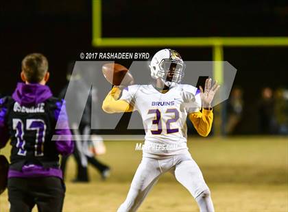 Thumbnail 1 in Woodbridge vs. Lake Braddock (VHSL Region 6A North 2nd Round) photogallery.