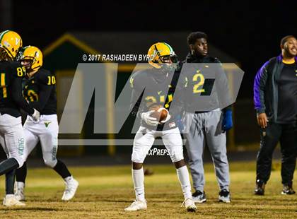 Thumbnail 1 in Woodbridge vs. Lake Braddock (VHSL Region 6A North 2nd Round) photogallery.