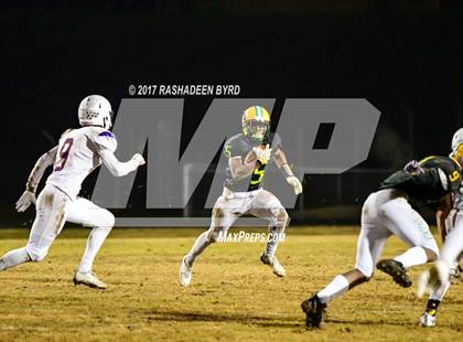 Thumbnail 3 in Woodbridge vs. Lake Braddock (VHSL Region 6A North 2nd Round) photogallery.