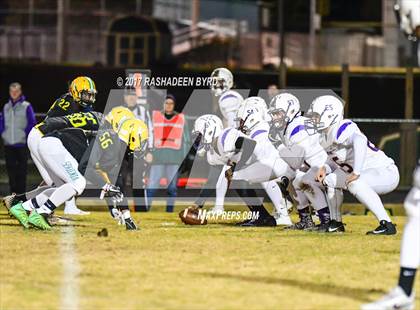 Thumbnail 1 in Woodbridge vs. Lake Braddock (VHSL Region 6A North 2nd Round) photogallery.