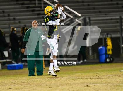 Thumbnail 2 in Woodbridge vs. Lake Braddock (VHSL Region 6A North 2nd Round) photogallery.