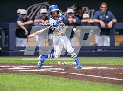 Thumbnail 3 in Corsicana vs. Lone Star Game 3 (UIL 5A Regional Semifinal) photogallery.