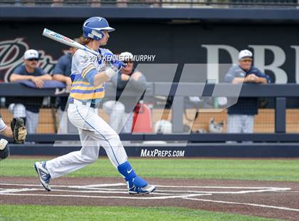 Thumbnail 3 in Corsicana vs. Lone Star Game 3 (UIL 5A Regional Semifinal) photogallery.