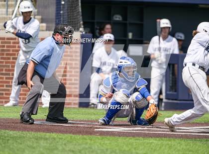 Thumbnail 2 in Corsicana vs. Lone Star Game 3 (UIL 5A Regional Semifinal) photogallery.