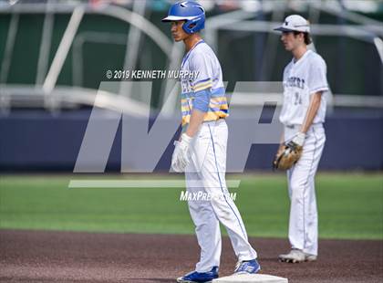 Thumbnail 3 in Corsicana vs. Lone Star Game 3 (UIL 5A Regional Semifinal) photogallery.
