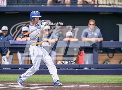 Thumbnail 3 in Corsicana vs. Lone Star Game 3 (UIL 5A Regional Semifinal) photogallery.