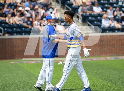 Thumbnail 3 in Corsicana vs. Lone Star Game 3 (UIL 5A Regional Semifinal) photogallery.