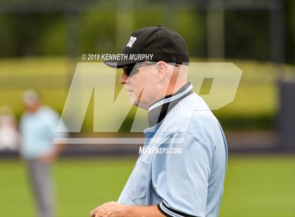 Thumbnail 3 in Corsicana vs. Lone Star Game 3 (UIL 5A Regional Semifinal) photogallery.