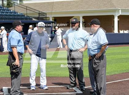 Thumbnail 3 in Corsicana vs. Lone Star Game 3 (UIL 5A Regional Semifinal) photogallery.
