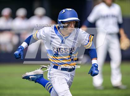 Thumbnail 1 in Corsicana vs. Lone Star Game 3 (UIL 5A Regional Semifinal) photogallery.