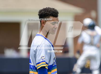 Thumbnail 1 in Corsicana vs. Lone Star Game 3 (UIL 5A Regional Semifinal) photogallery.