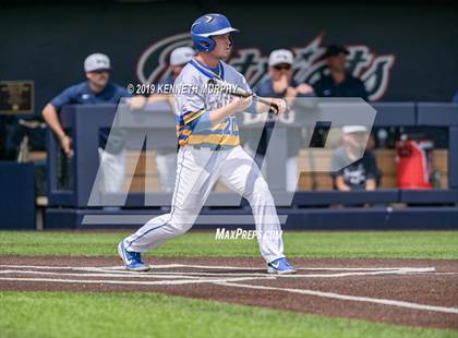 Thumbnail 2 in Corsicana vs. Lone Star Game 3 (UIL 5A Regional Semifinal) photogallery.