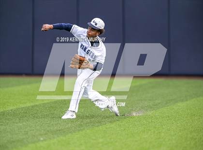 Thumbnail 2 in Corsicana vs. Lone Star Game 3 (UIL 5A Regional Semifinal) photogallery.