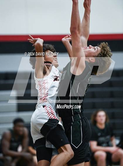 Thumbnail 3 in D'Evelyn vs Pomona photogallery.