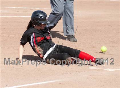 Thumbnail 3 in Weston Ranch vs. Modesto photogallery.