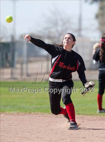 Thumbnail 1 in Weston Ranch vs. Modesto photogallery.