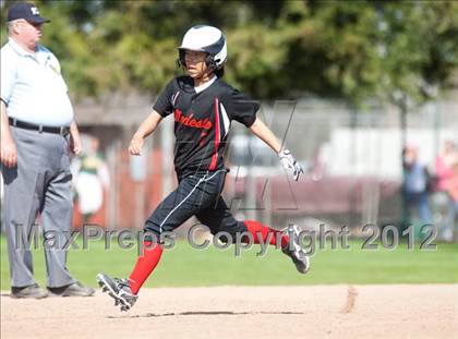 Thumbnail 3 in Weston Ranch vs. Modesto photogallery.