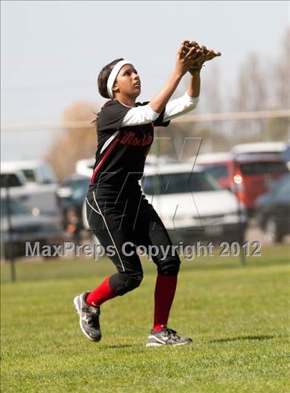 Thumbnail 1 in Weston Ranch vs. Modesto photogallery.
