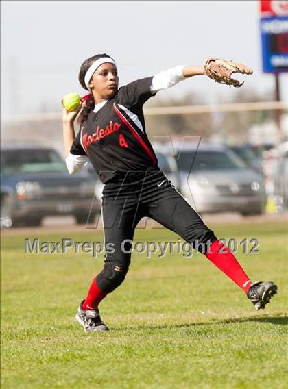 Thumbnail 3 in Weston Ranch vs. Modesto photogallery.