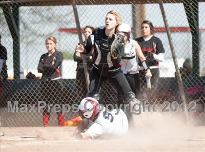 Thumbnail 2 in Weston Ranch vs. Modesto photogallery.