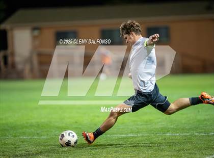 Thumbnail 3 in Chatfield @ Columbine photogallery.