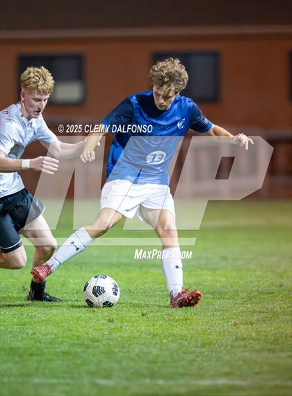 Thumbnail 1 in Chatfield @ Columbine photogallery.