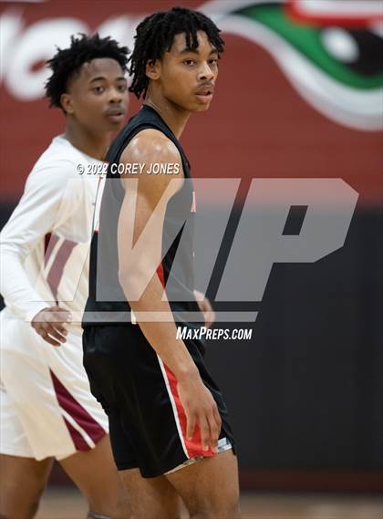 Thumbnail 1 in Woodward Academy vs Warner Robins (GHSAA 5A Round 1 Playoff) photogallery.