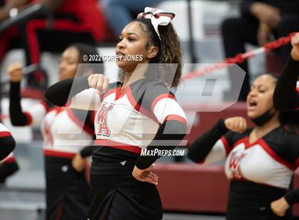 Thumbnail 1 in Woodward Academy vs Warner Robins (GHSAA 5A Round 1 Playoff) photogallery.