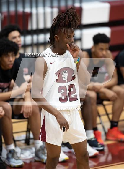 Thumbnail 3 in Woodward Academy vs Warner Robins (GHSAA 5A Round 1 Playoff) photogallery.