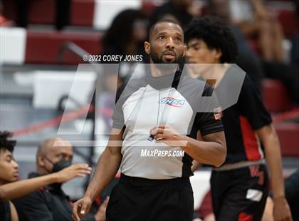 Thumbnail 2 in Woodward Academy vs Warner Robins (GHSAA 5A Round 1 Playoff) photogallery.