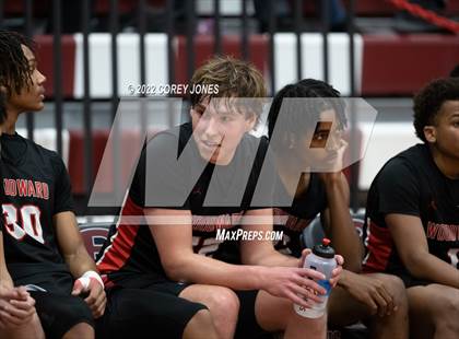 Thumbnail 2 in Woodward Academy vs Warner Robins (GHSAA 5A Round 1 Playoff) photogallery.