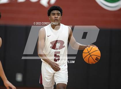 Thumbnail 1 in Woodward Academy vs Warner Robins (GHSAA 5A Round 1 Playoff) photogallery.