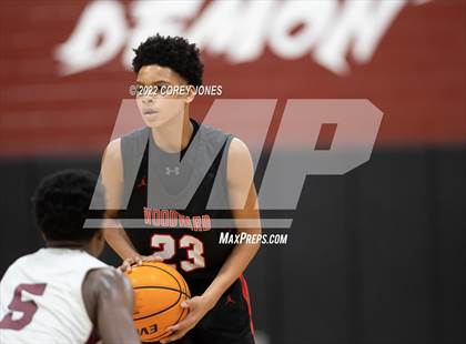 Thumbnail 3 in Woodward Academy vs Warner Robins (GHSAA 5A Round 1 Playoff) photogallery.