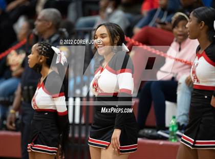 Thumbnail 3 in Woodward Academy vs Warner Robins (GHSAA 5A Round 1 Playoff) photogallery.